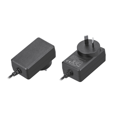 Ein guter Preis. 12V Schaltnetzteil UL/CE/FCC/CCC zugelassenes 2A gab ein Online