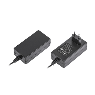 Ein guter Preis. Weiß / Schwarz Universal Pd Leistung 18w / 20w für schnelles Laden Online