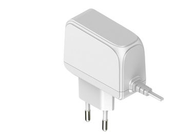 Ein guter Preis. 12V 1.5A EU verstopfen weißen Wechselstrom-DC-Stromadapter für Receiver-Gerät Online