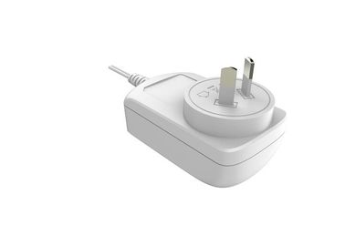 Ein guter Preis. weißes 5V 9V 12V 15V 24V Schaltnetzteil 24W Universal-Wechselstrom-Wand-Berg Online
