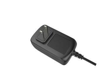 Ein guter Preis. Weißer Wand-Berg 12V 2A Universalstromadapter-24W mit US Pin Online