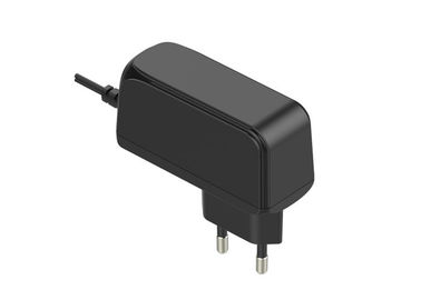 Ein guter Preis. EU 18W verstopfen Universal- Leistungsfähigkeit Wechselstrom-Stromadapter-Schwarz-Farb-Energy Star-Klassen-6 Online