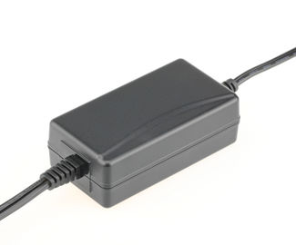 Ein guter Preis. Hocheffiziente 1,5 m Kabel Desktop-Stromadapter Kurzschlussschutz Online