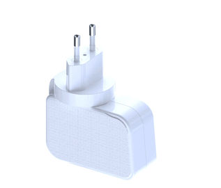 Ein guter Preis. PVCuniversalnetzstecker-Adapter, EU Wechselstrom-Adapter-Stromversorgung 45W GAN PD-Energie Online