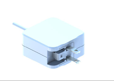 Ein guter Preis. Austauschbarer Steckeradapter mit US, EU, AU, BRITISCHER Stecker mit CER-KA EMC-Zustimmungen Online